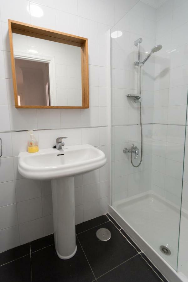 Apartamento La Galeria De San Antonio Кадис Екстериор снимка