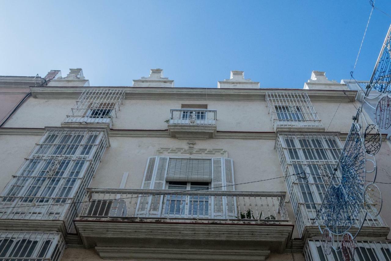 Apartamento La Galeria De San Antonio Кадис Екстериор снимка