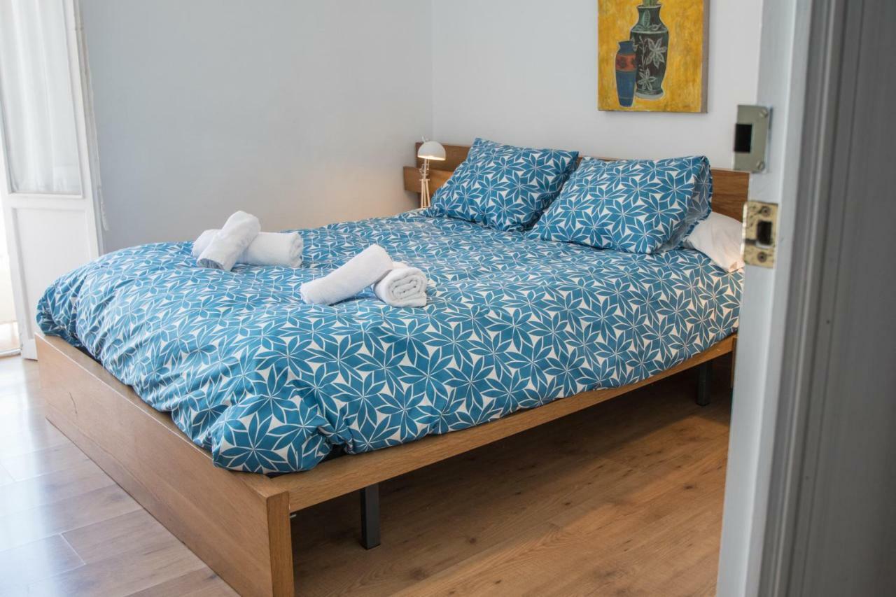 Apartamento La Galeria De San Antonio Кадис Екстериор снимка