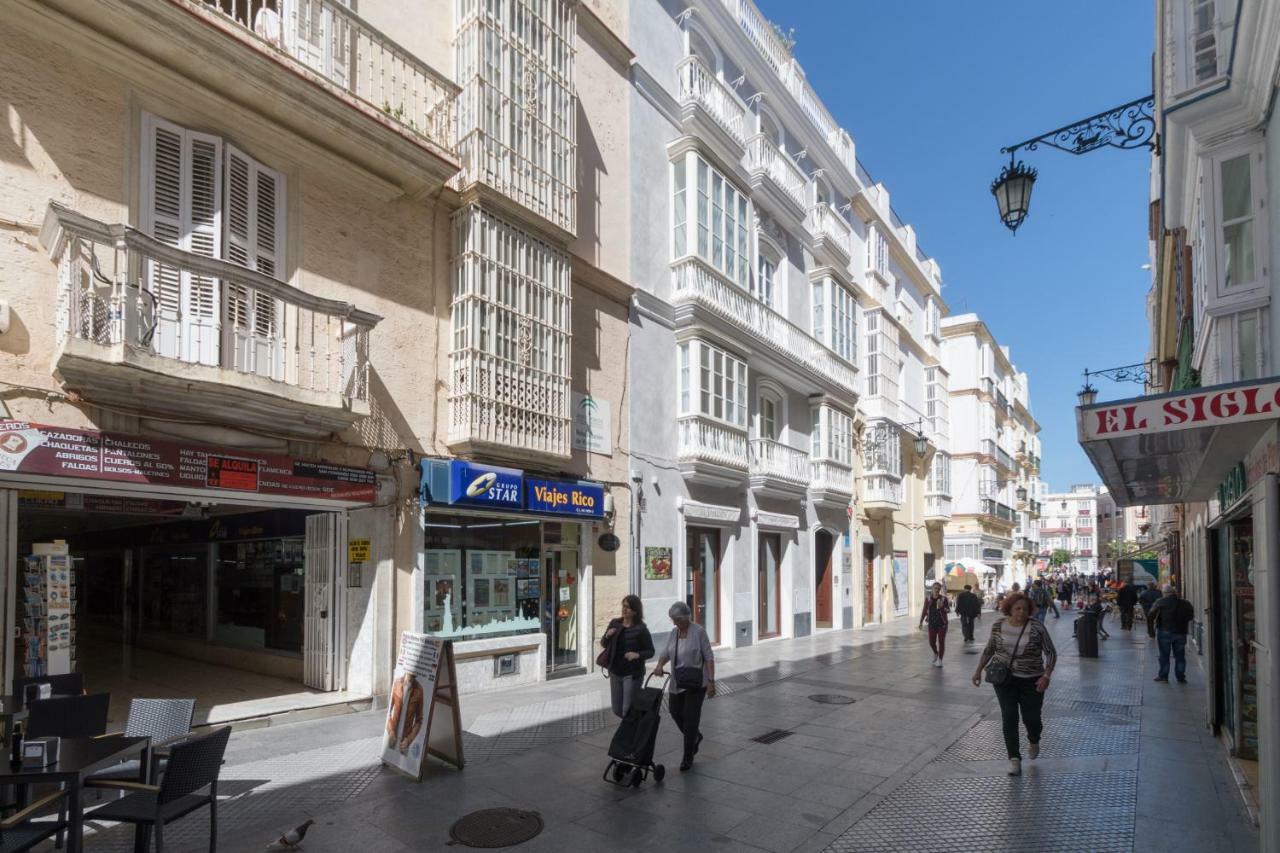 Apartamento La Galeria De San Antonio Кадис Екстериор снимка